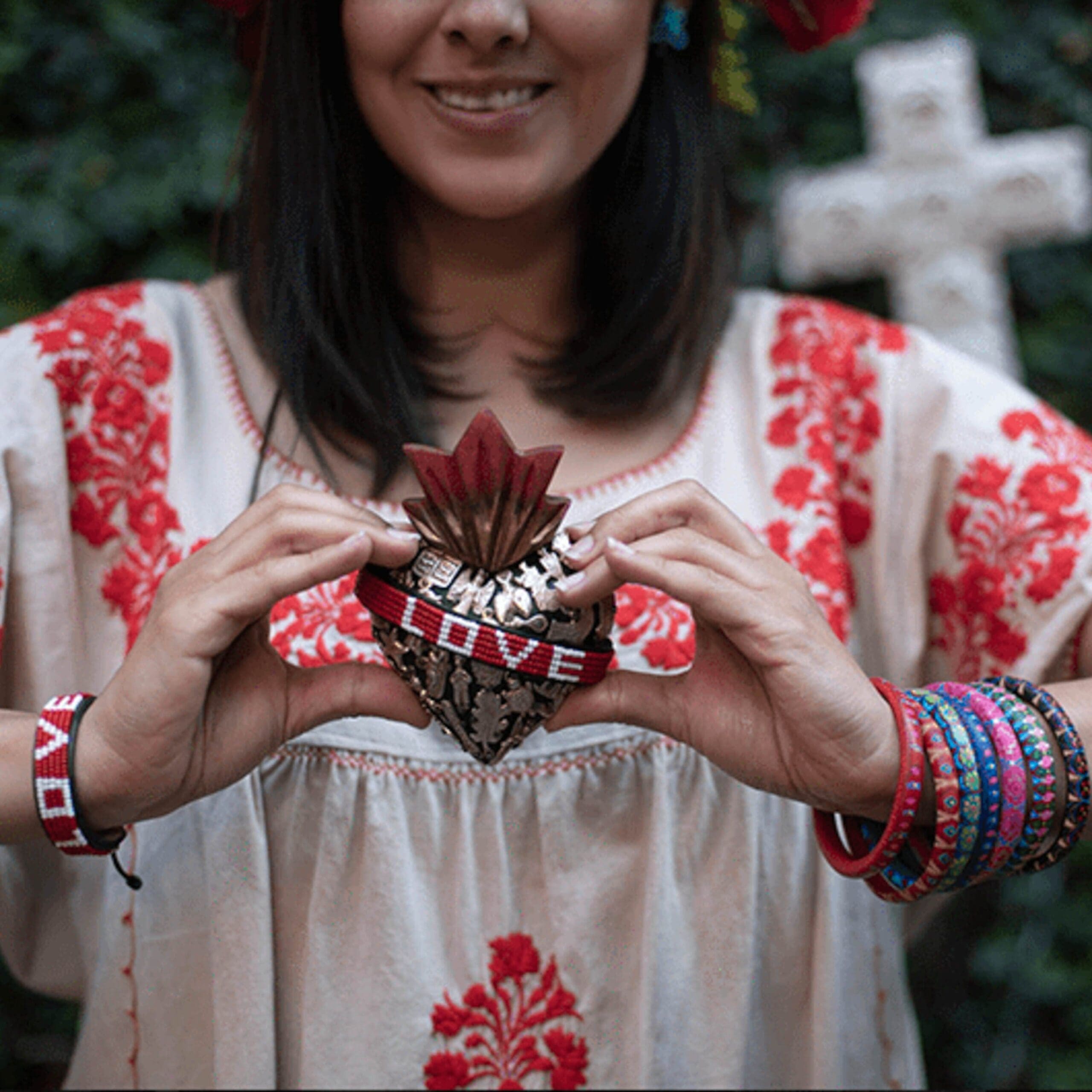NEW ARRIVAL Corazon Wooden Bangle - Black - Love Is Project