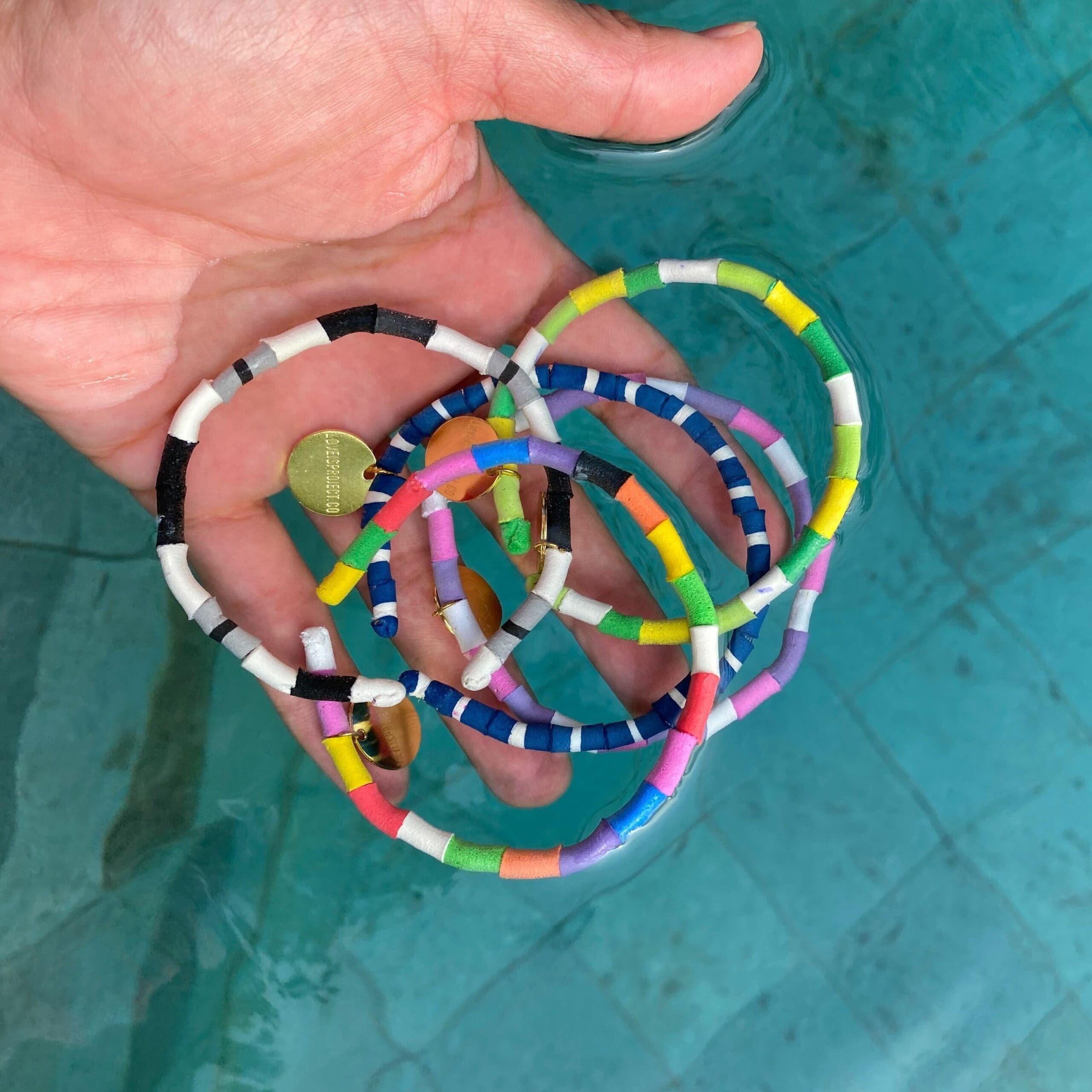 Flip Flop Bracelet - Blue Dolphin - Love Is Project